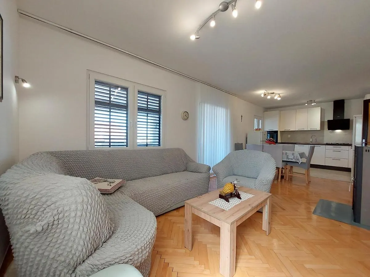 Apartment Neda Punat