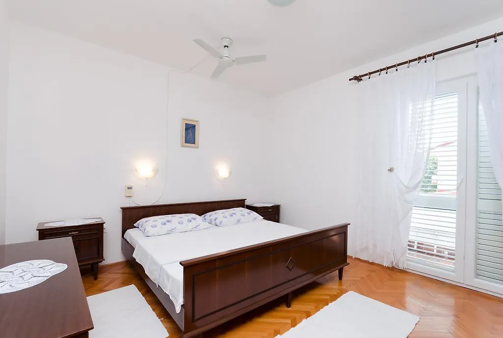Apartment Neda Punat Croacia