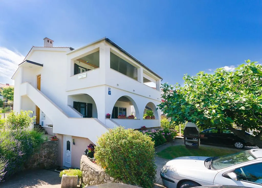 Apartment Neda Punat